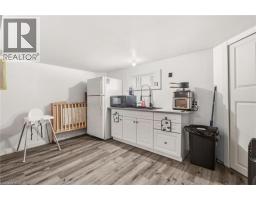 422 LOCK Street W - 28
