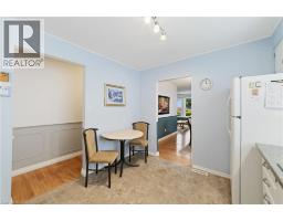 644 LOMOND Crescent - 14