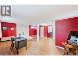 644 LOMOND Crescent - 24