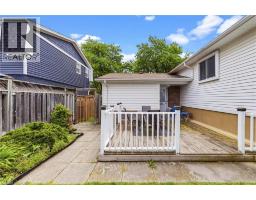 644 LOMOND Crescent - 32