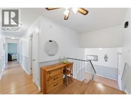 644 LOMOND Crescent - 7