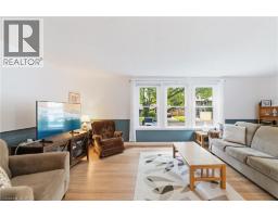 644 LOMOND Crescent - 8