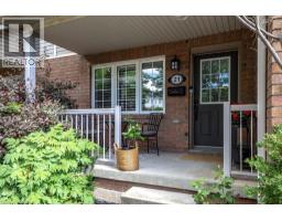 100 BEDDOE Drive UnitNo. 21 - 3