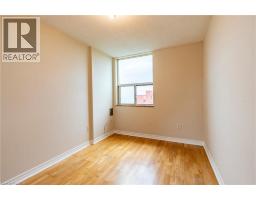 966 INVERHOUSE Drive UnitNo. 802 - 19