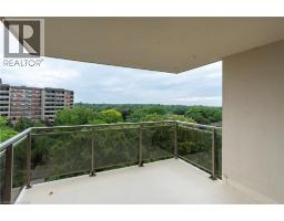 966 INVERHOUSE Drive UnitNo. 802 - 27