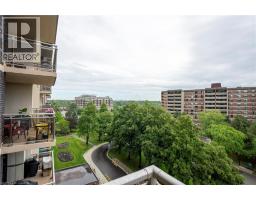 966 INVERHOUSE Drive UnitNo. 802 - 32