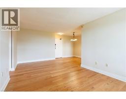 966 INVERHOUSE Drive UnitNo. 802 - 9
