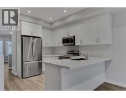 53 AQUARIUS Crescent - 10