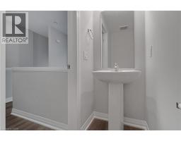 53 AQUARIUS Crescent - 12