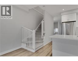 53 AQUARIUS Crescent - 13
