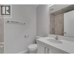 53 AQUARIUS Crescent - 18