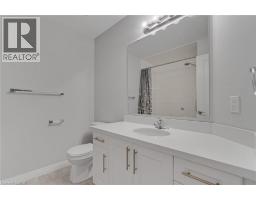 53 AQUARIUS Crescent - 22
