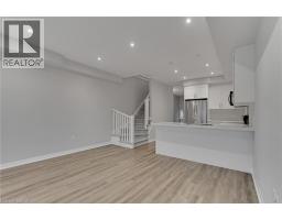 53 AQUARIUS Crescent - 7