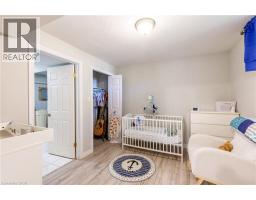 907 DOON VILLAGE Road - 38