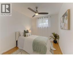 55 SOUTHWOOD Drive - 26