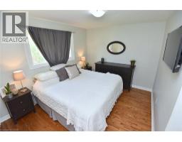 7 MONARCH Court - 19
