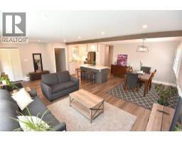 7 MONARCH Court - 5