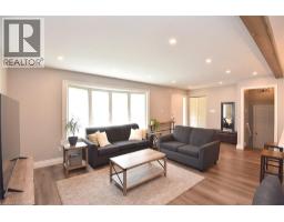 7 MONARCH Court - 6