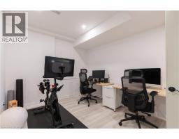 1388 AYMOND Crescent - 35