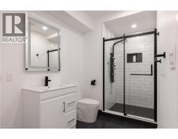 1388 AYMOND Crescent - 36