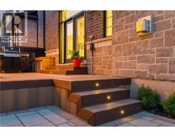 1388 AYMOND Crescent - 38
