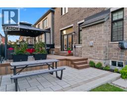 1388 AYMOND Crescent - 39