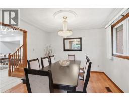 6 ROYCE Avenue - 12