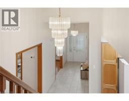 6 ROYCE Avenue - 27
