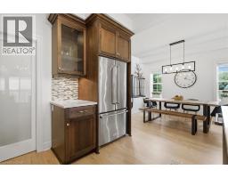 275 FALCONRIDGE Drive - 15
