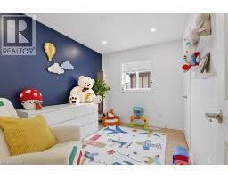 275 FALCONRIDGE Drive - 26
