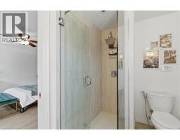 275 FALCONRIDGE Drive - 32