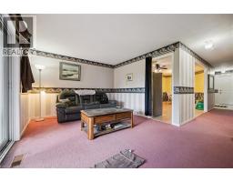 1192 OTTAWA Street S - 9