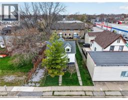 172 FRASER Street - 2