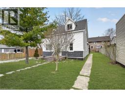 172 FRASER Street - 3