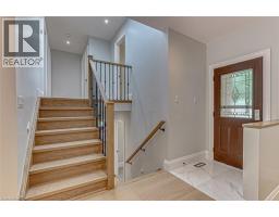 33 TYRELL Street - 4