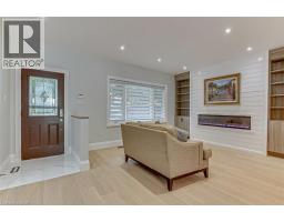 33 TYRELL Street - 5