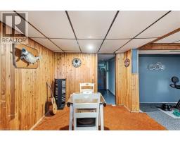 228 GOLDEN ORCHARD Drive - 17