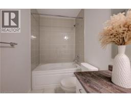 302 JEAN Landing - 26