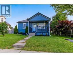 205 STANLEY Street - 1