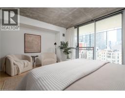 388 W RICHMOND Street W UnitNo. 906 - 22