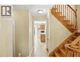 33 STEVENS Drive - 12
