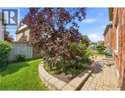 33 STEVENS Drive - 38