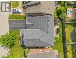 33 STEVENS Drive - 42