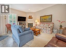 796 SPRINGBANK Avenue N - 10