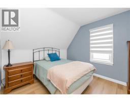 153 GAGE Avenue N - 17