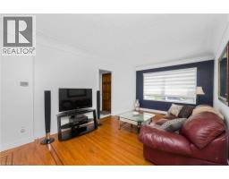 153 GAGE Avenue N - 8