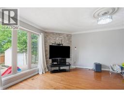 111 AUBREY Avenue - 19