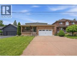 111 AUBREY Avenue - 2