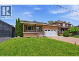 111 AUBREY Avenue - 3