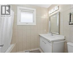 111 AUBREY Avenue - 36